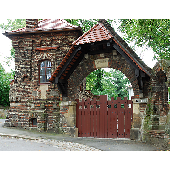 Historisches Einfahrtstor 